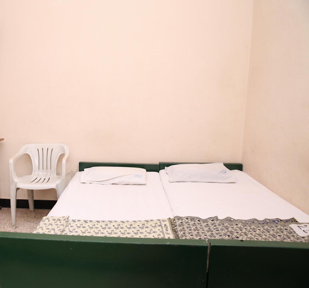 Solanki Guest House โกลฮาปูร์ ภายนอก รูปภาพ